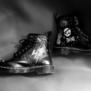Jadon Max Studded Doc Martens, 8", Women's US Size 6 and Men's US Size 5, New